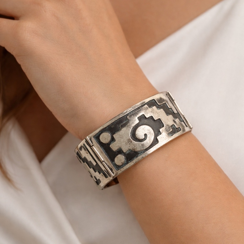 Vintage Mexican Sterling Silver 925 Cuff Bracelet | 7” | 36g | Tribal Design